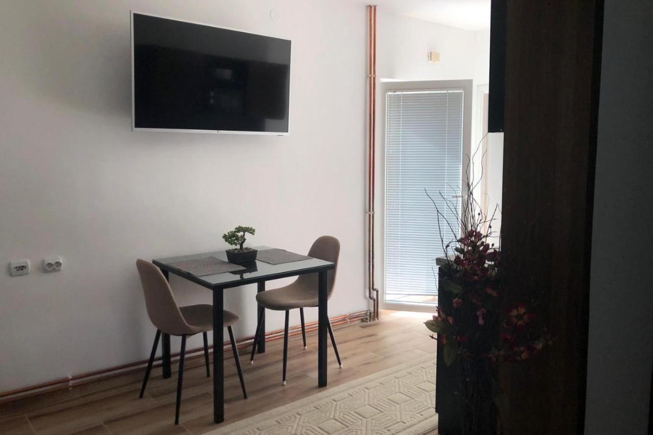 Apartments Ivan Ni エクステリア 写真