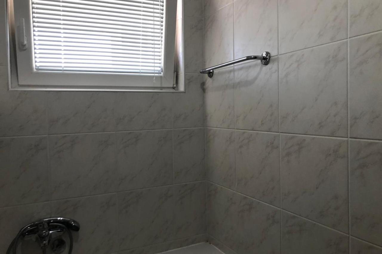 Apartments Ivan Ni エクステリア 写真