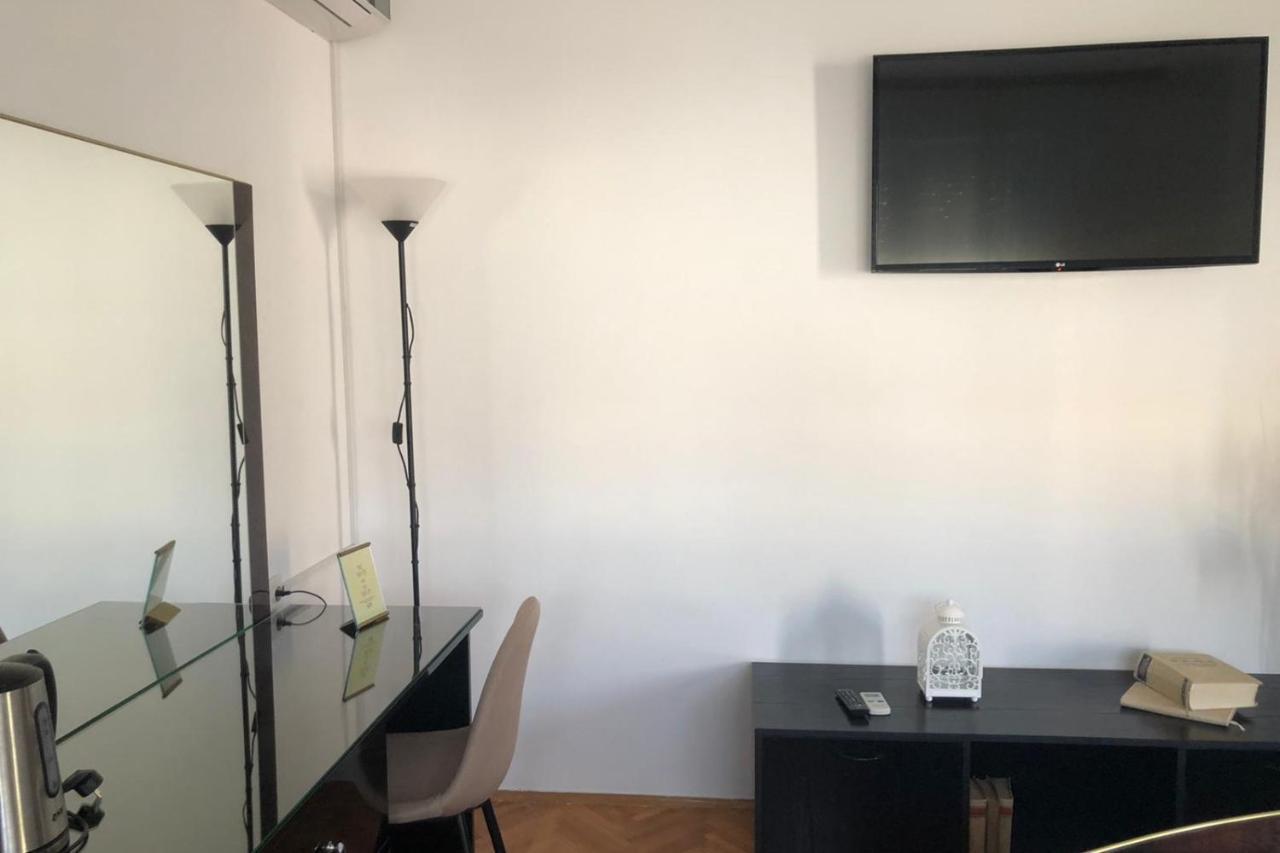 Apartments Ivan Ni エクステリア 写真