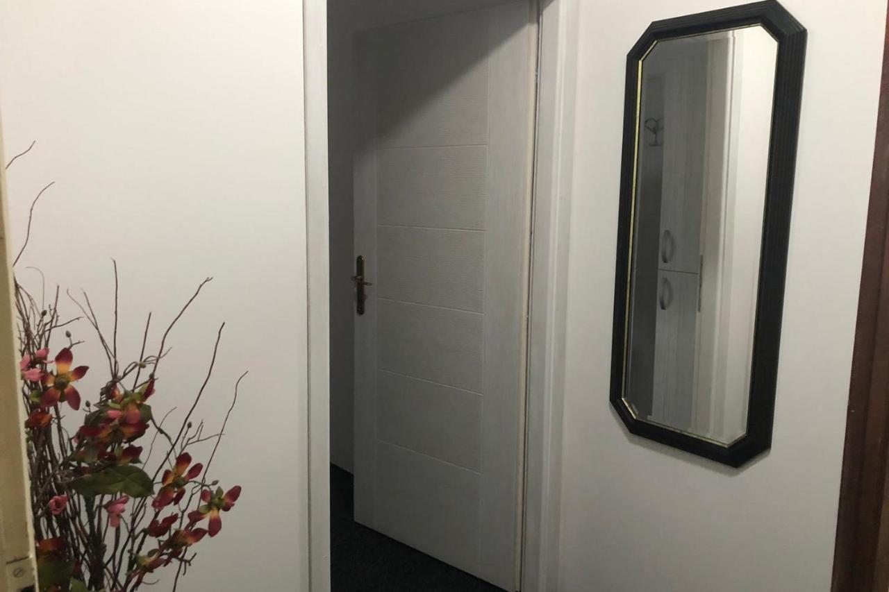 Apartments Ivan Ni エクステリア 写真