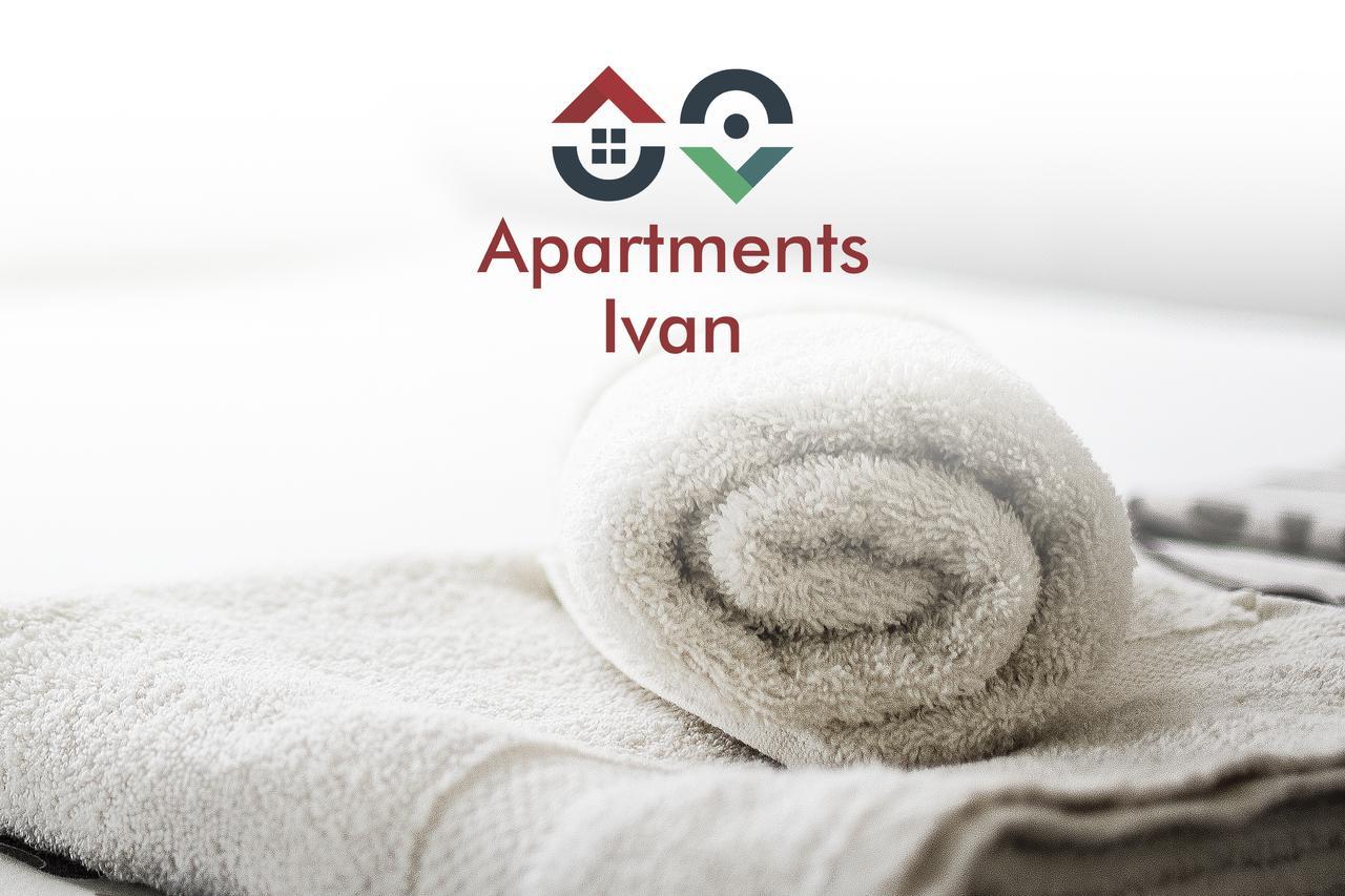 Apartments Ivan Ni エクステリア 写真